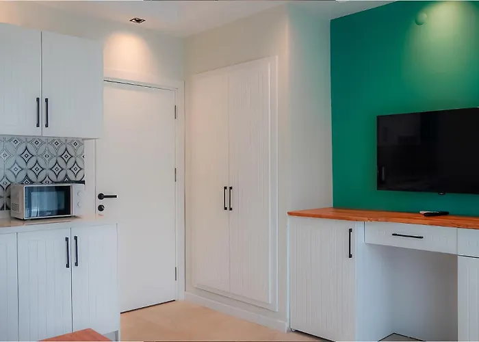 Ξενοδοχείο The Ivy 4*